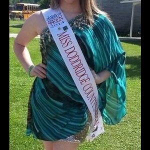 Multi-colored Terani Couture Cocktail Size 6 $60